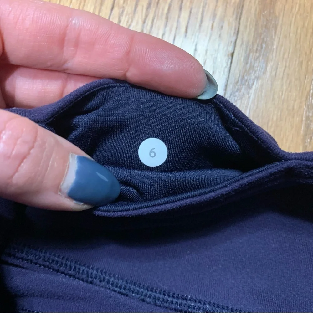 Lululemon Vintage Mid-Rise Full Length Leggings - Navy - Size 6